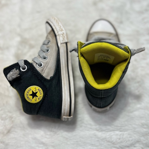 Converse all star high top sneakers toddler size 12 - Picture 5 of 9